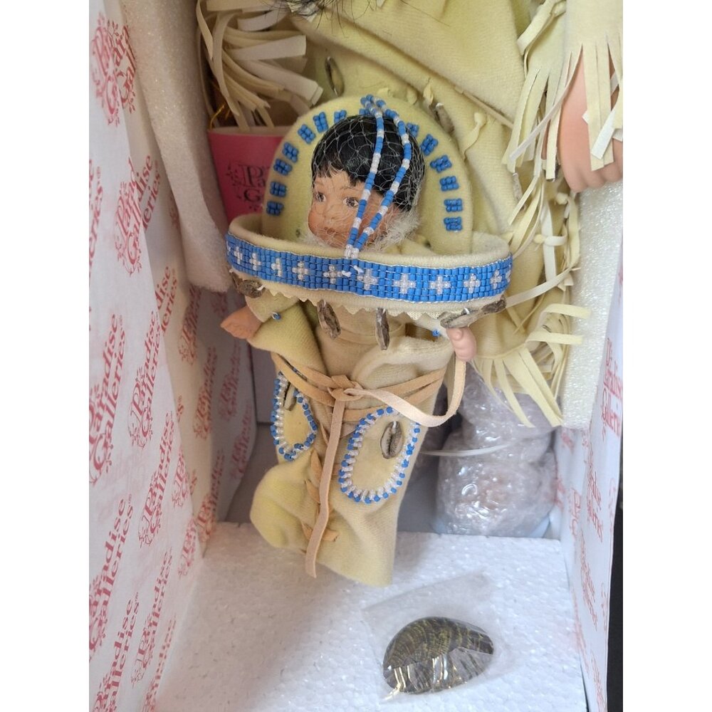 Paradise Galleries Thunder & Wind PEACEFUL DOVE 16" Porcelain Doll/W/Papoose - Picture 4 of 14
